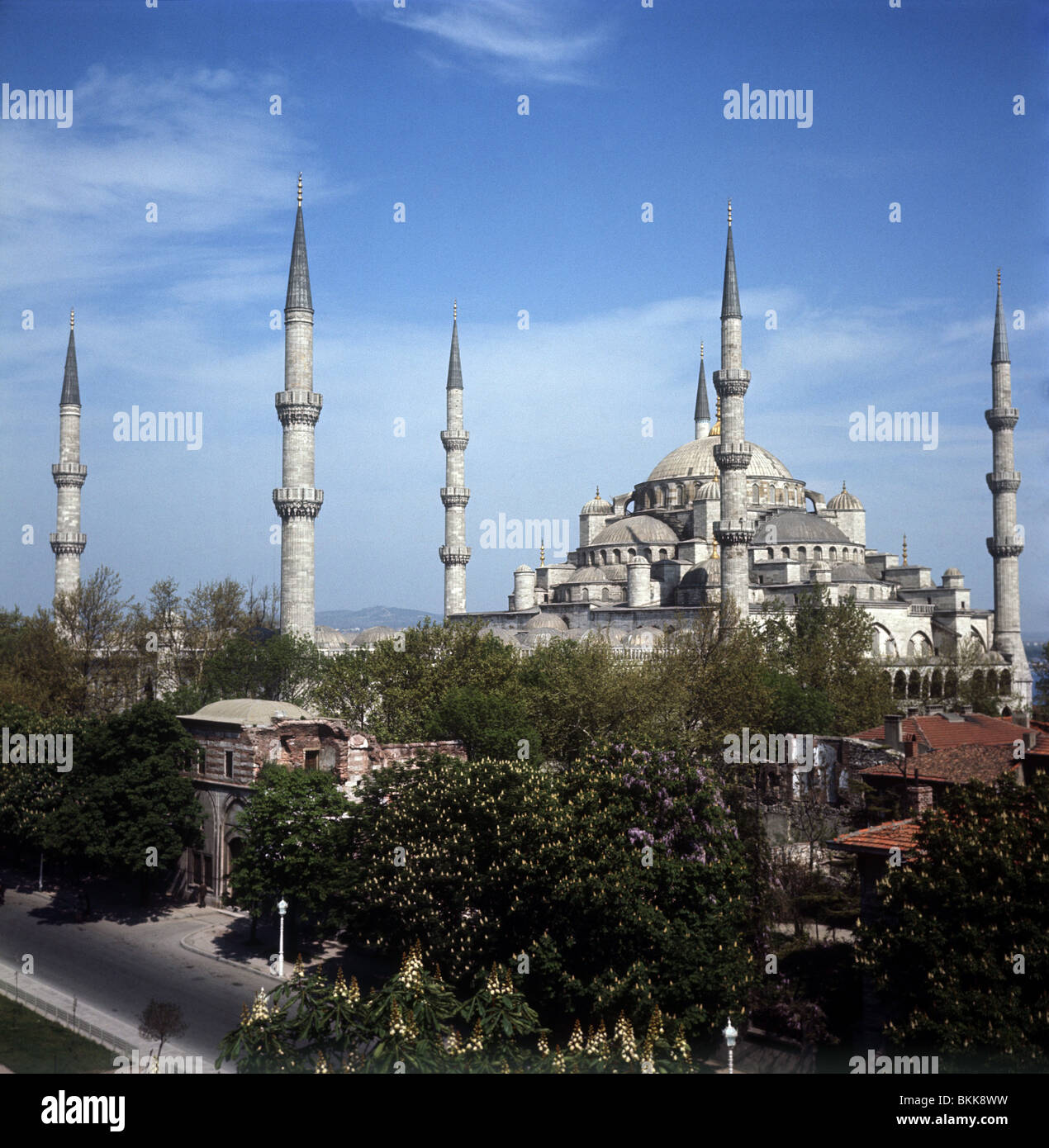 the Sultan Ahmed mosque or blue mosque Istanbul Turkey Stock Photo - Alamy