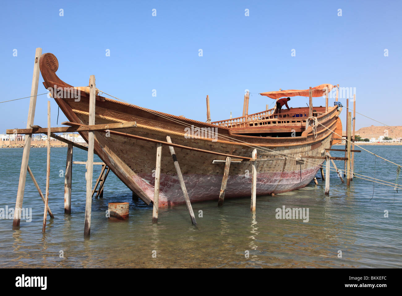 Dhow construction shipyard, Sur, Arabian Sea, Sultanate of Oman. Photo by Willy Matheisl Stock Photo