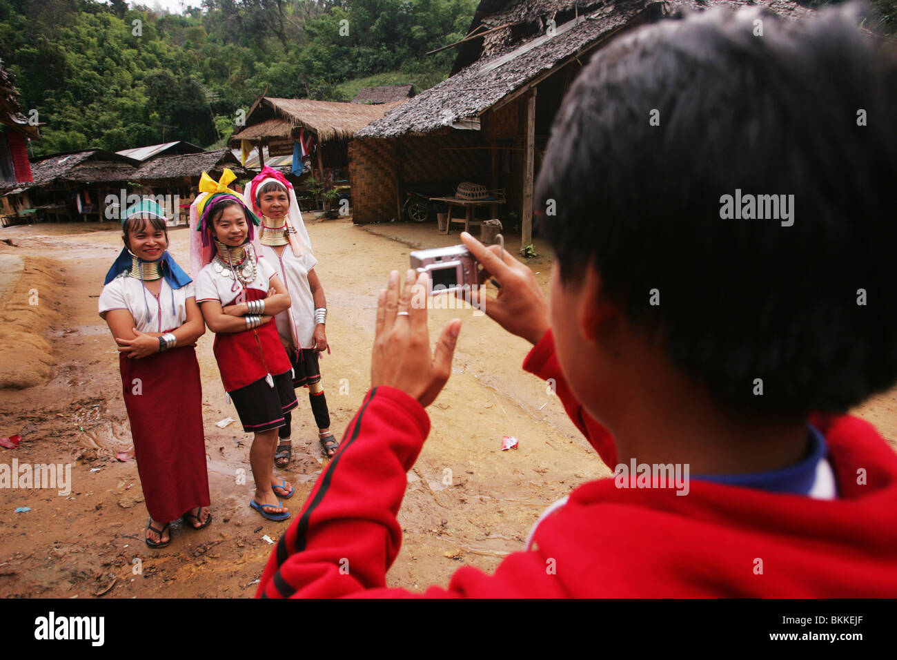 Longneck Kayan women from the Nai Soi refugee camp on the Thai - Burma border. Stock Photo