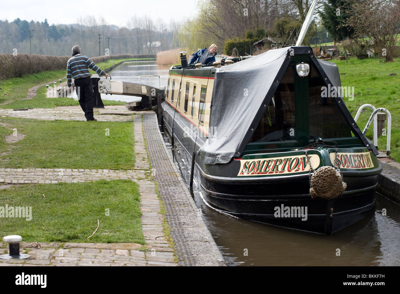 Steering canal boat hires stock photography and images Alamy