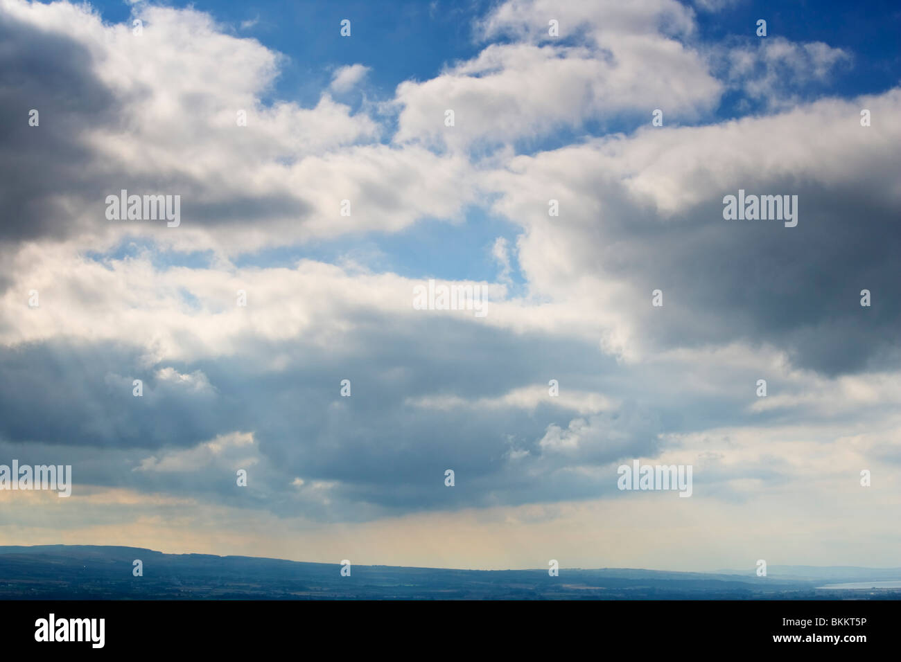Broken cloud hires stock photography and images Alamy