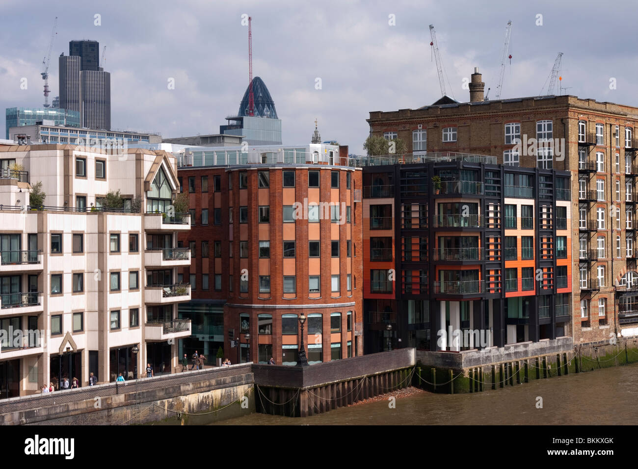 [Luxury apartments] on the Embankment London Stock Photo Alamy