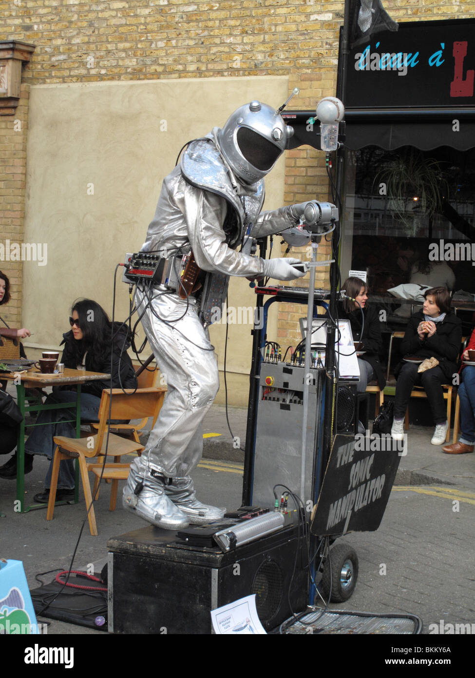 Hackney Broadway market Sonic manipulator entertains shoppers Stock Photo
