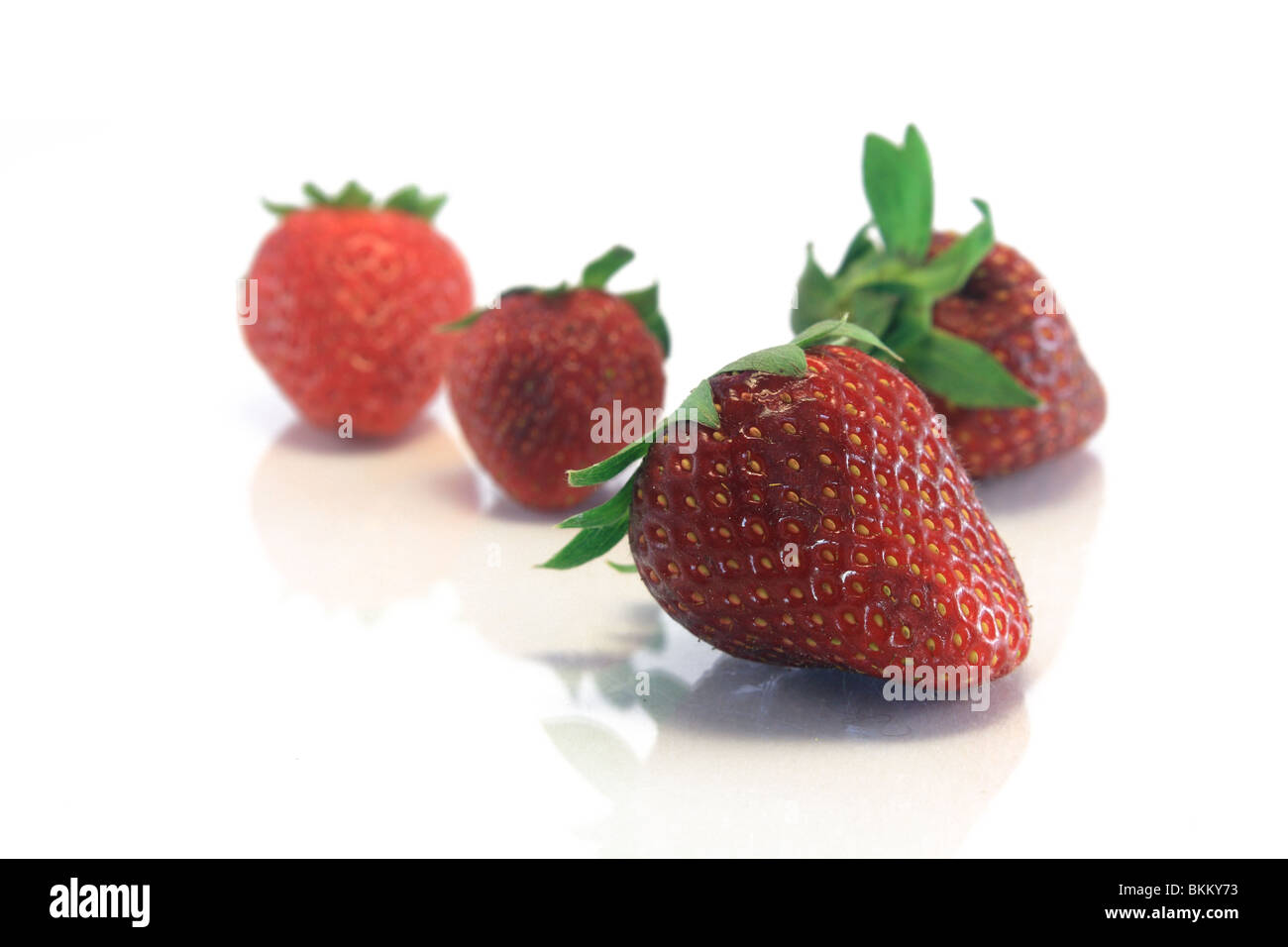 Red strawberry texture hi-res stock photography and images - Alamy