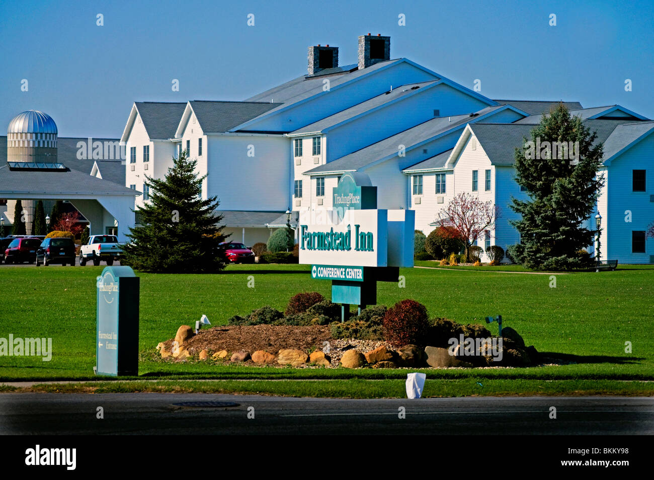 Farmstead Inn and Conference Center in Shipshewana, Indiana is near to the Yoder's Red Barn Shoppes Stock Photo