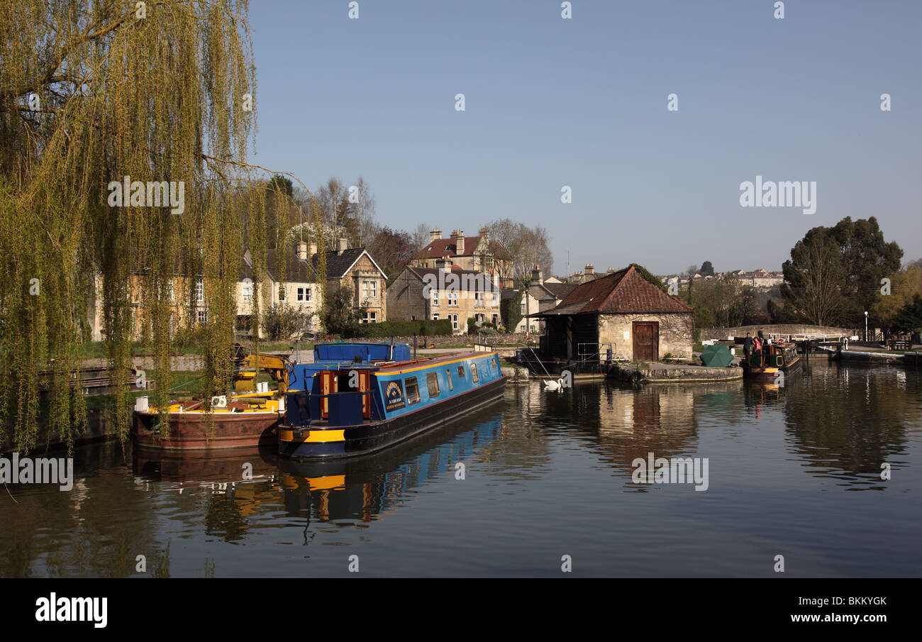 The Kennet and Avon canal, Bradford on Avon, Wiltshire, England, UK Stock Photo