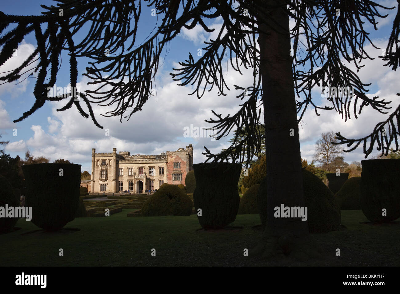 Elvaston castle hi-res stock photography and images - Alamy