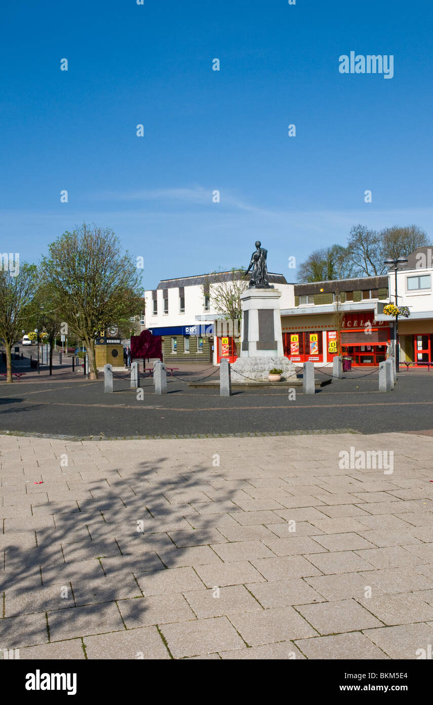 Milngavie town centre east dunbartonshire hires stock photography and
