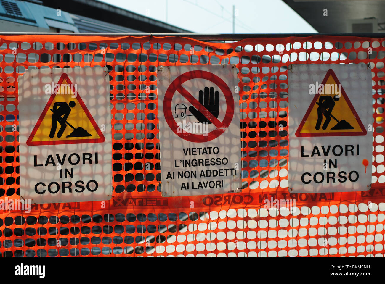 WORKS UNDERWAY NO ENTRY signs at the train station in Venice, Italy Stock Photo