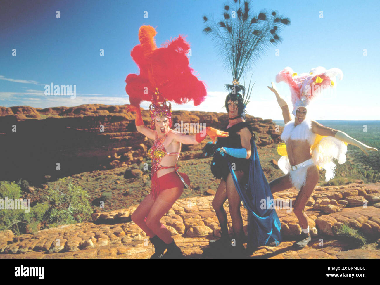 THE ADVENTURES OF PRISCILLA, QUEEN OF THE DESERT (1994) HUGO