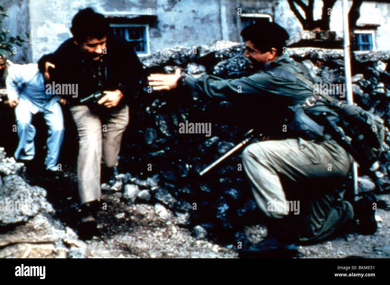 ATTACK FORCE Z (1982) MEL GIBSON AKFZ 001-05 Stock Photo