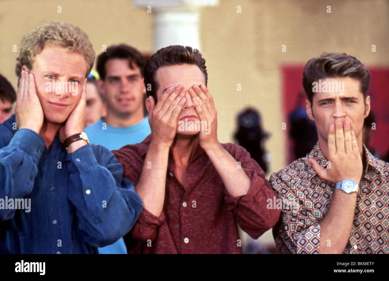 BEVERLY HILLS 90210 (TV) IAN ZIERING, LUKE PERRY, JASON PRIESTLEY BHN 175 Stock Photo