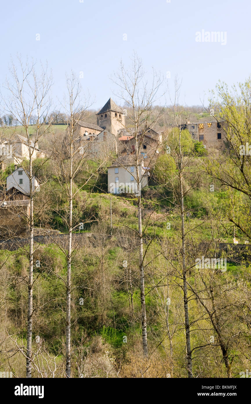 The Beautiful Hillside Village of La Garde Viaur with Woodland Trees Tarn Midi-Pyrenees France Stock Photo