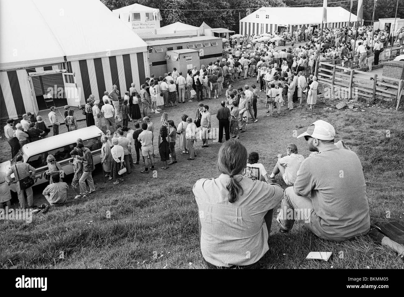 1992 Hay Festival of Literature held in the livestock market Hay-on-Wye Powys Wales UK Stock Photo
