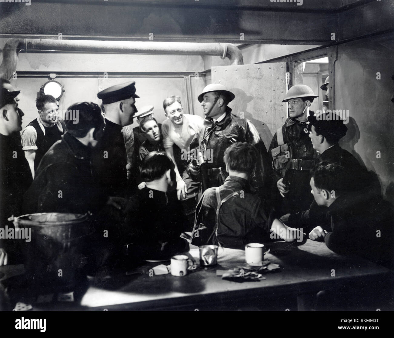 FOR FREEDOM (1940) MAURICE ELVEY (DIR), WILL FYFFE FFDM 001 P Stock