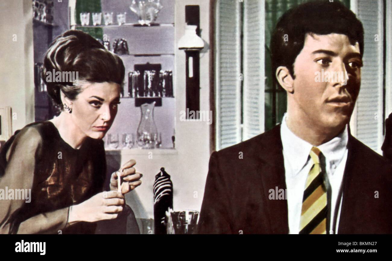 THE GRADUATE (1967) ANNE BANCROFT, DUSTIN HOFFMAN GRD 003FOH Stock Photo