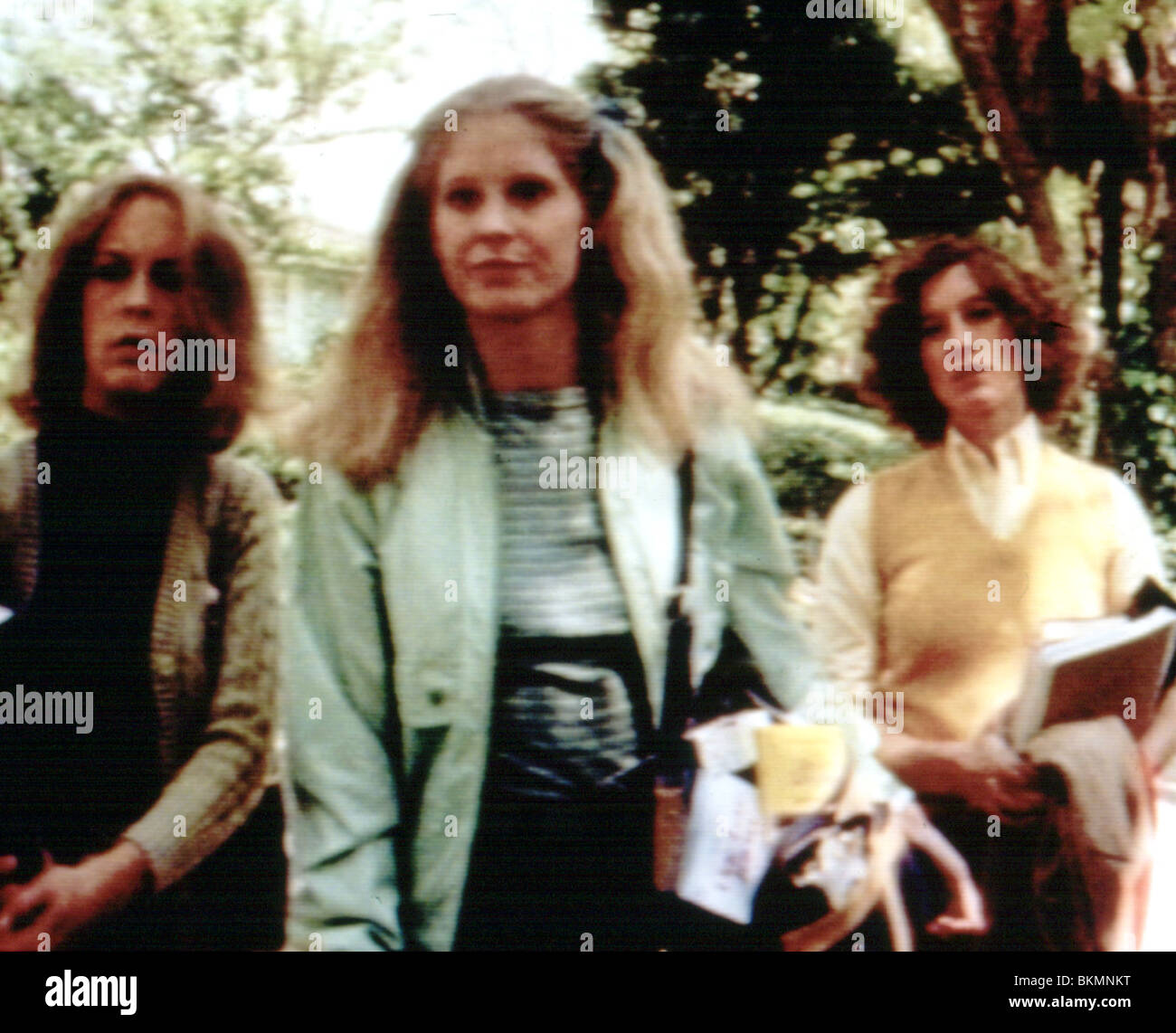 HALLOWEEN (1978) JAMIE LEE CURTIS, P J SOLES, NANCY LOOMIS CREDIT ITC - EDITORIAL USE ONLY HLW 003 L Stock Photo
