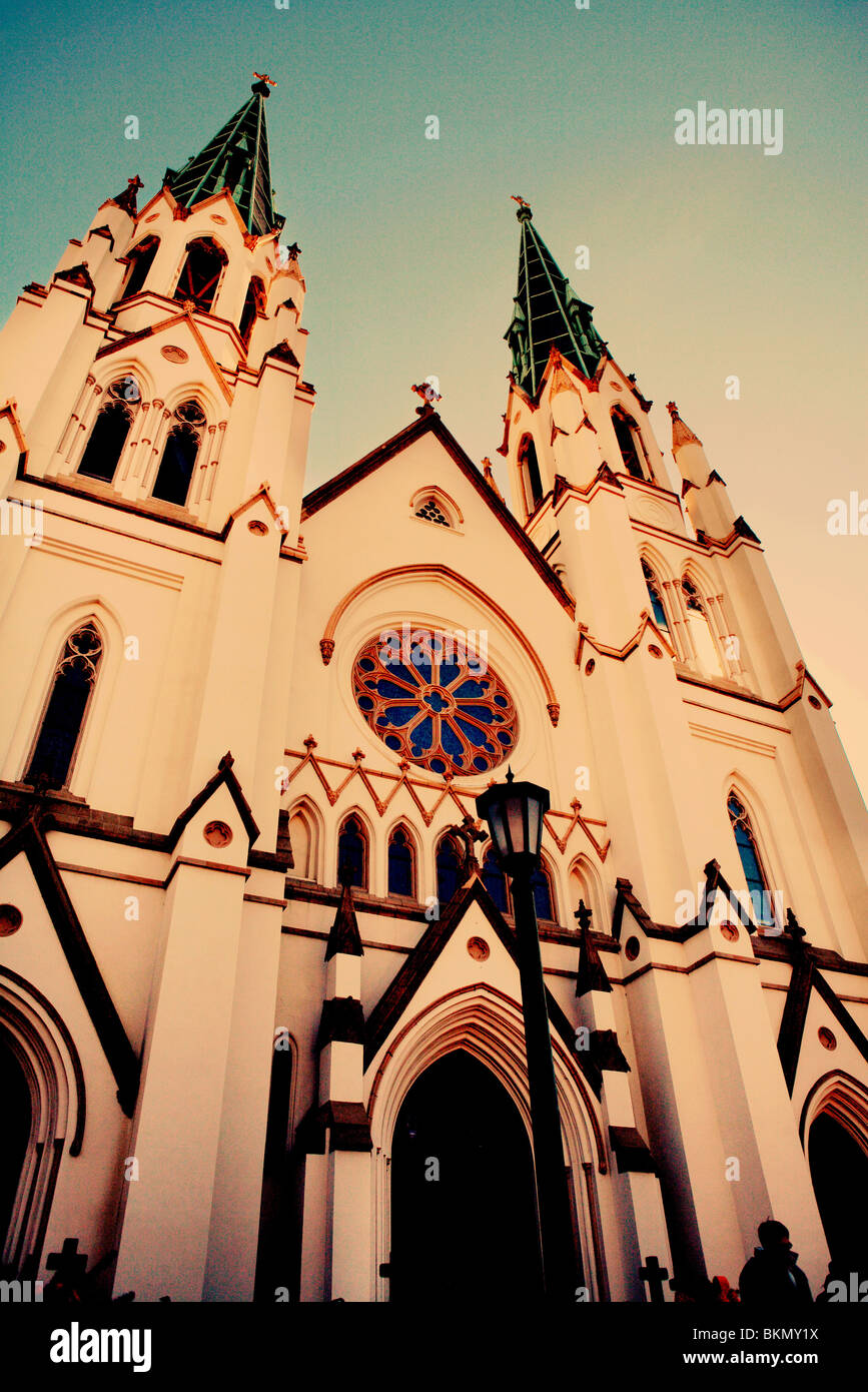 CATHEDRAL OF ST. JOHN THE BAPTIST IN SAVANNAH, GEORGIA, USA Stock Photo ...