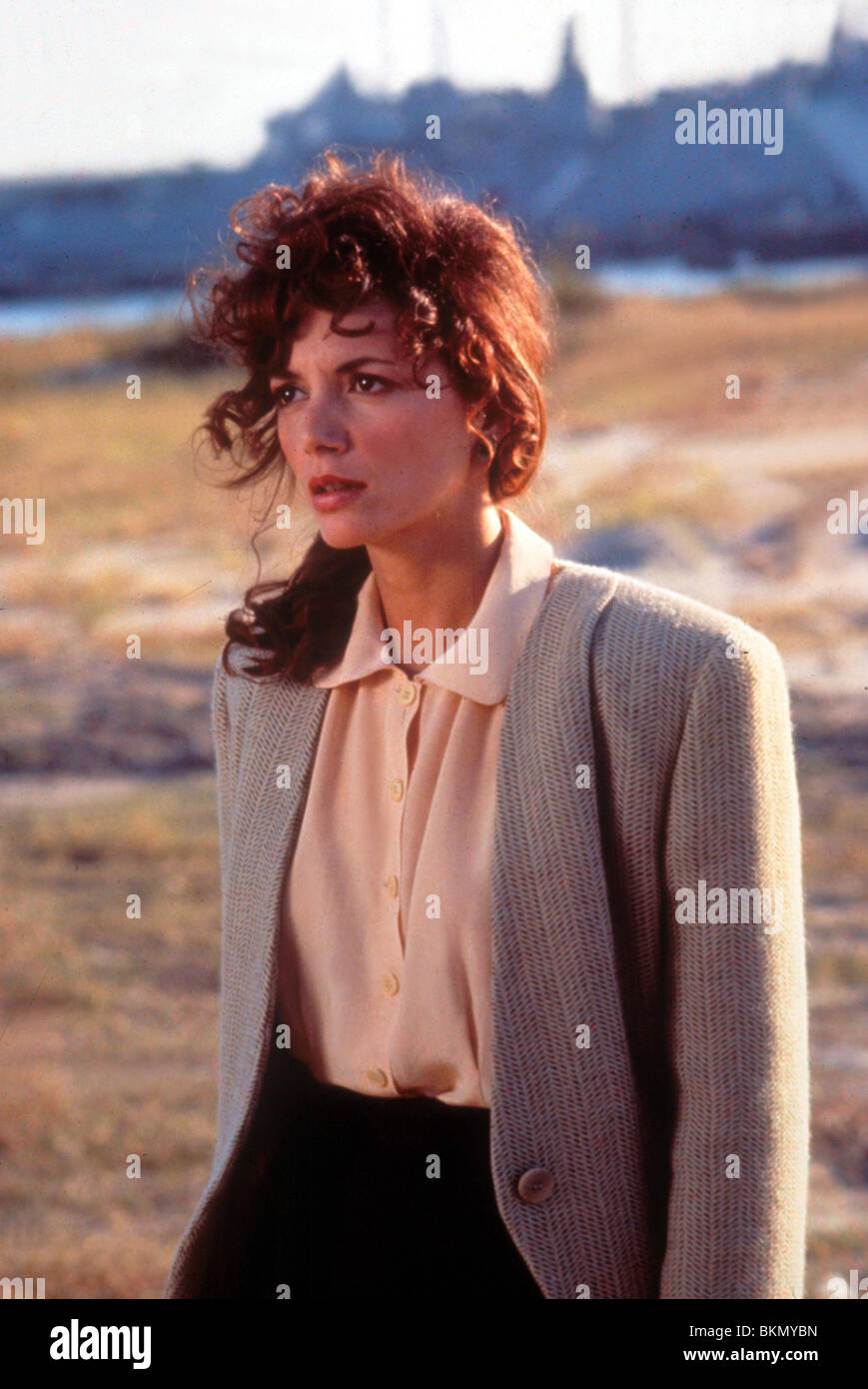 NAVY SEALS (1990) JOANNE WHALLEYKILMER NVS 005 Stock Photo 29349369