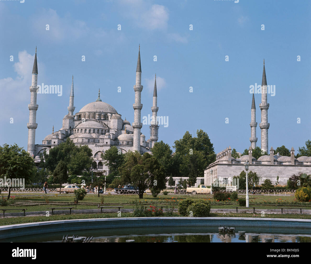 The Sultan Ahmet or Blue Mosque Istanbul Turkey Stock Photo - Alamy
