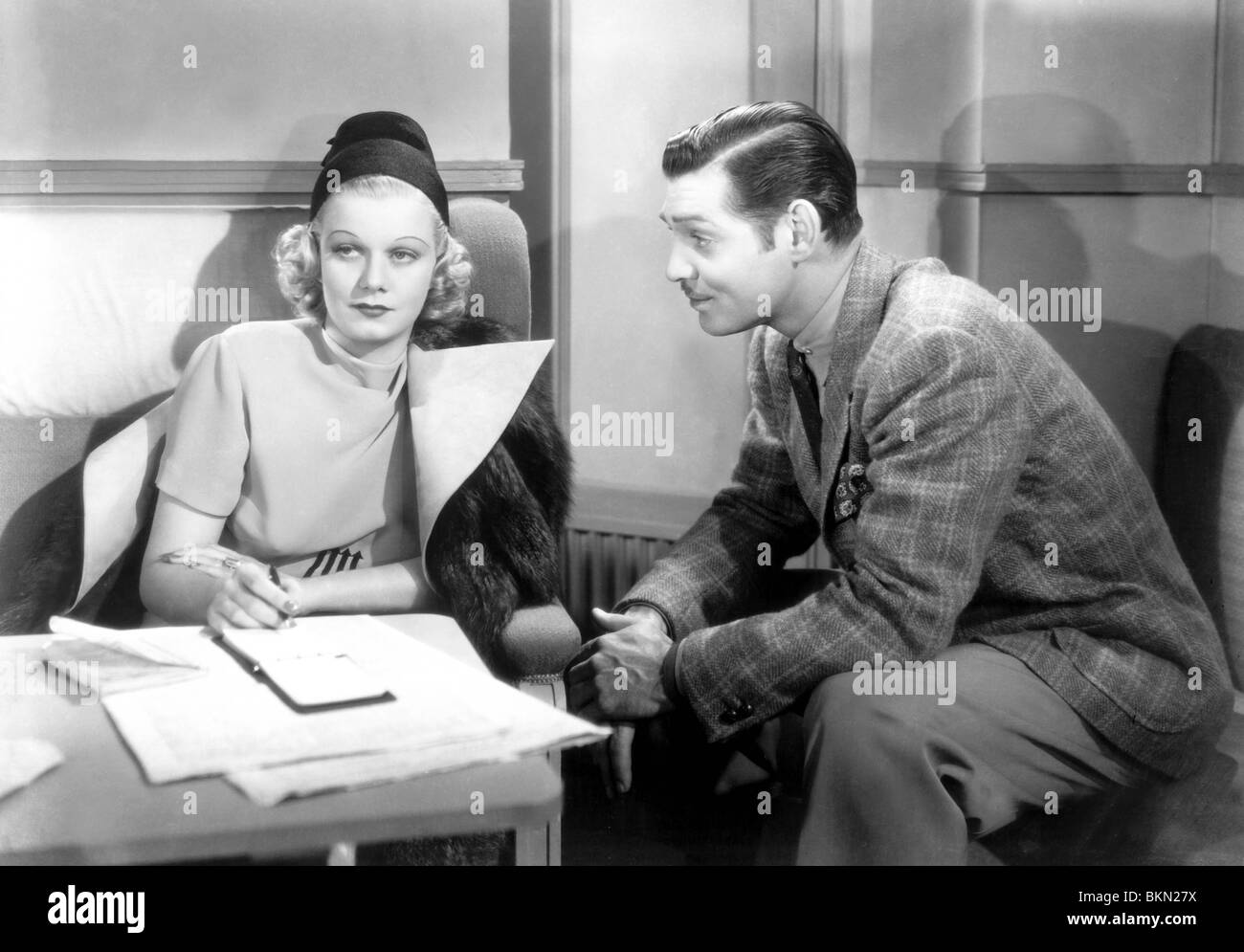 SARATOGA (1937) JEAN HARLOW, CLARK GABLE SARA 003P L Stock Photo