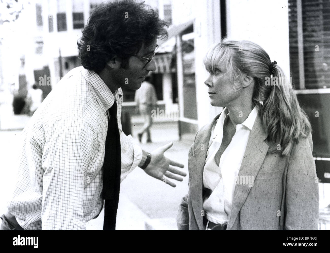 VIOLETS ARE BLUE (1986) KEVIN KLINE, SISSY SPACEK VABL 004 P Stock