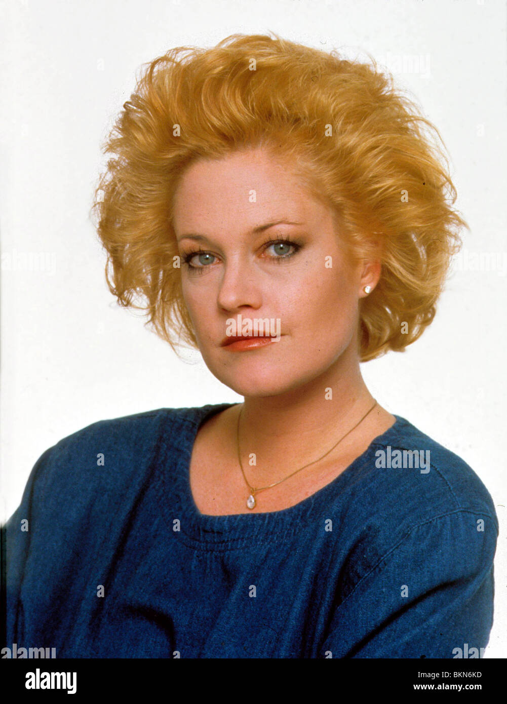 WORKING GIRL (1988) MELANIE GRIFFITH WKG 023 Stock Photo