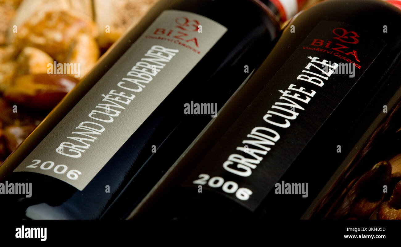 bottles of red wine Stock Photo - Alamy