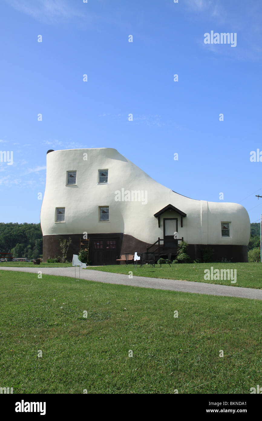 The Haines Shoe House in Hellam, York County, PA USA Stock Photo Alamy
