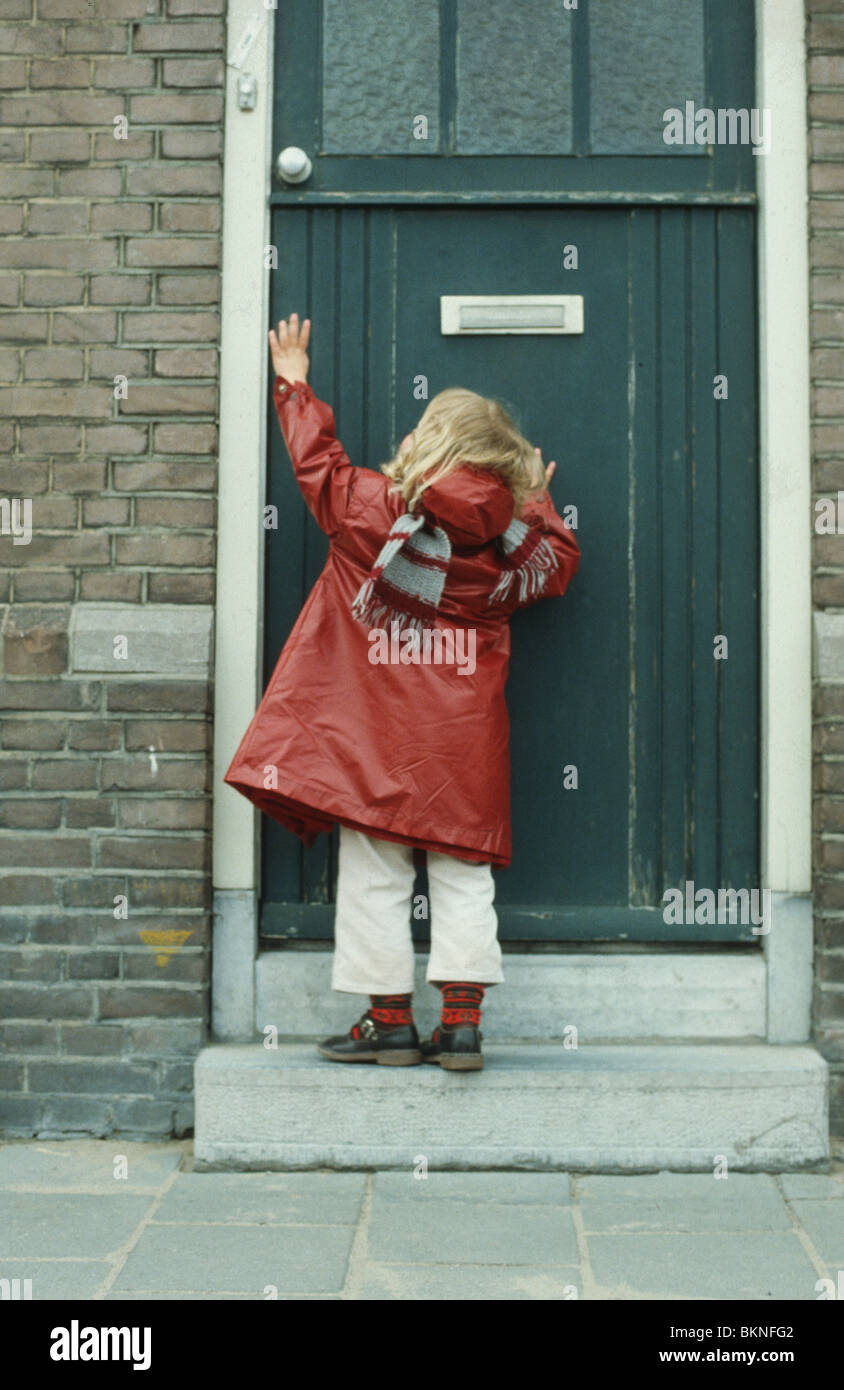 Child front door out of reach doorbell, too small little girl trying