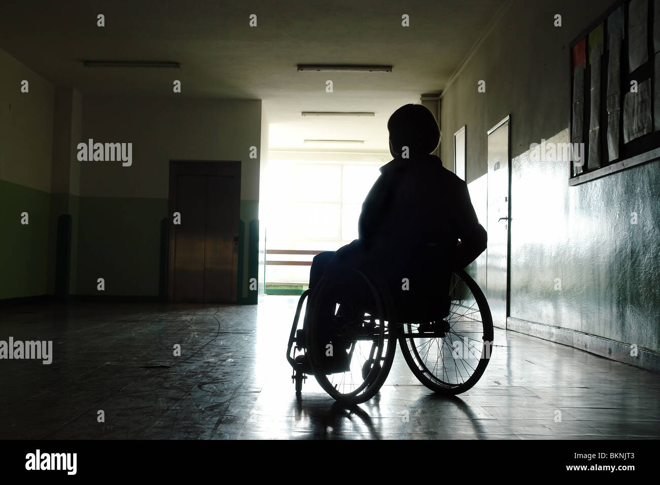 Wheelchair silhouette hi-res stock photography and images - Alamy