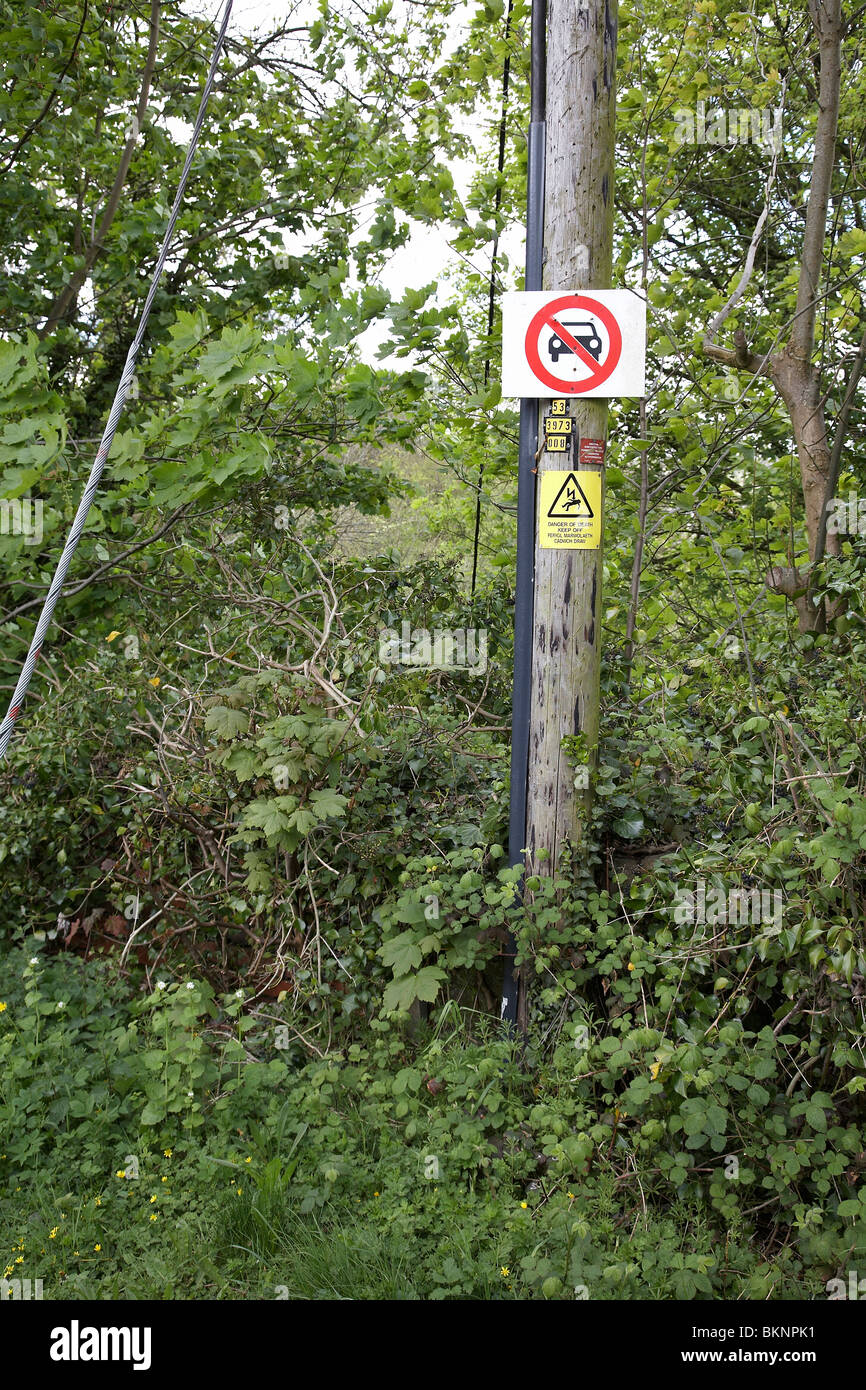 No Cars sign along a canal in Gilwern, South Wales. Stock Photo