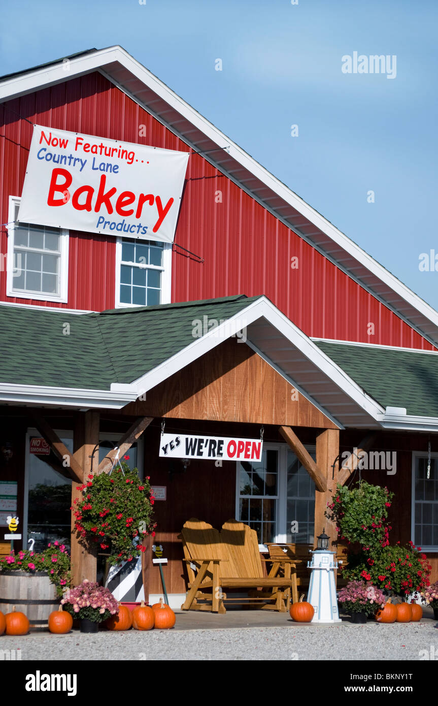 Dutch Country Market in Middlebury, Indiana is a family-owned business featuring many Amish specialities, Stock Photo