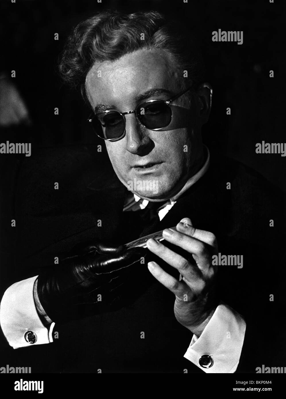 DR STRANGELOVE (1963) PETER SELLERS DST 001P Stock Photo Alamy