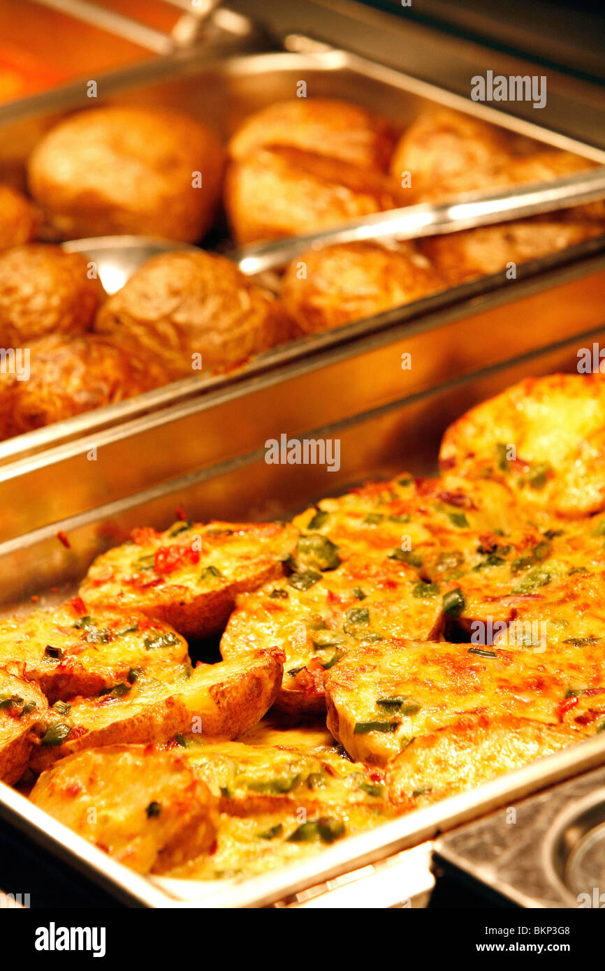 Canteen Food High Resolution Stock Photography and Images Alamy