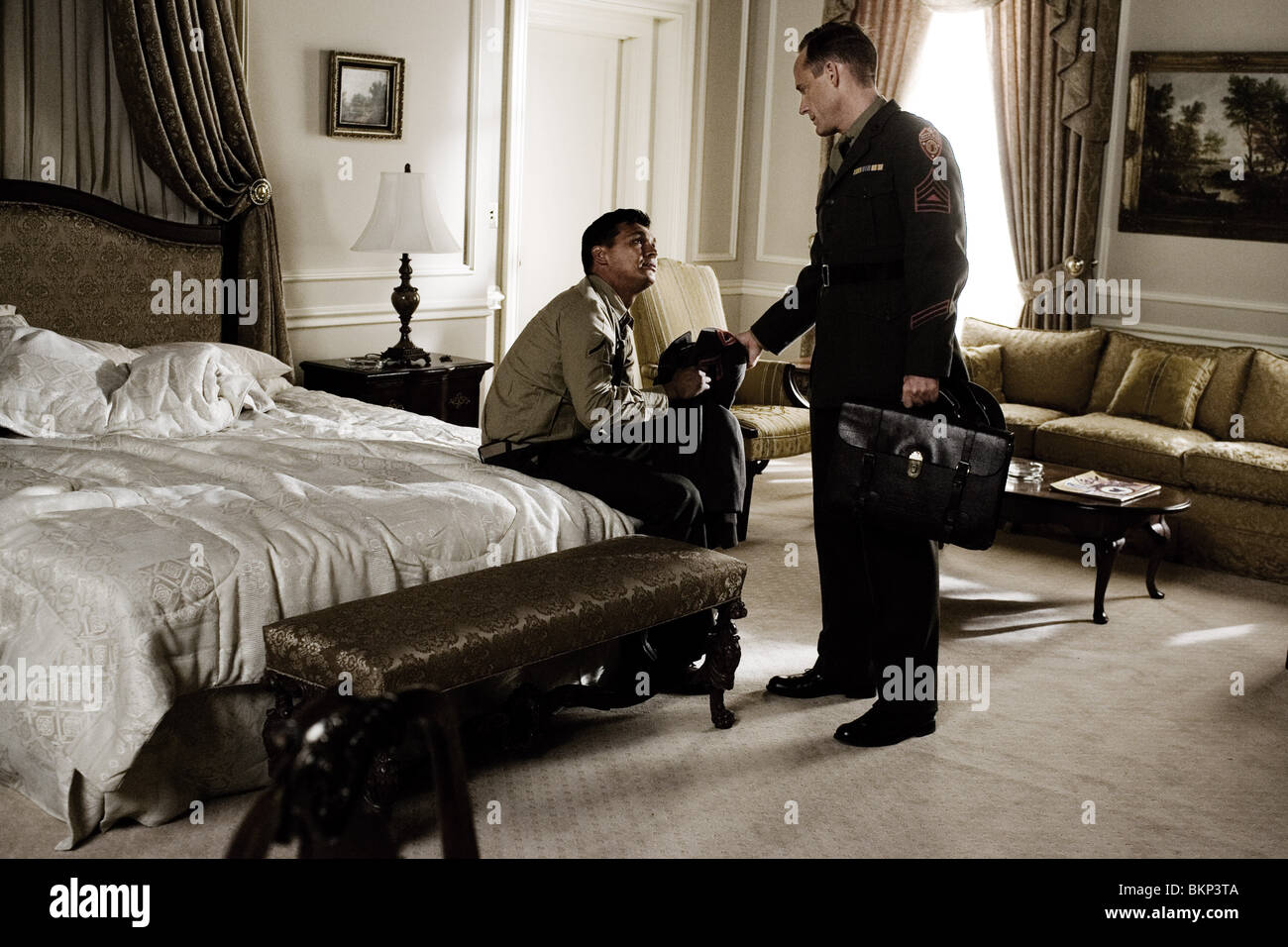 FLAGS OF OUR FATHERS (2006) ADAM BEACH, JOHN BENJAMIN HICKEY FOOF 001