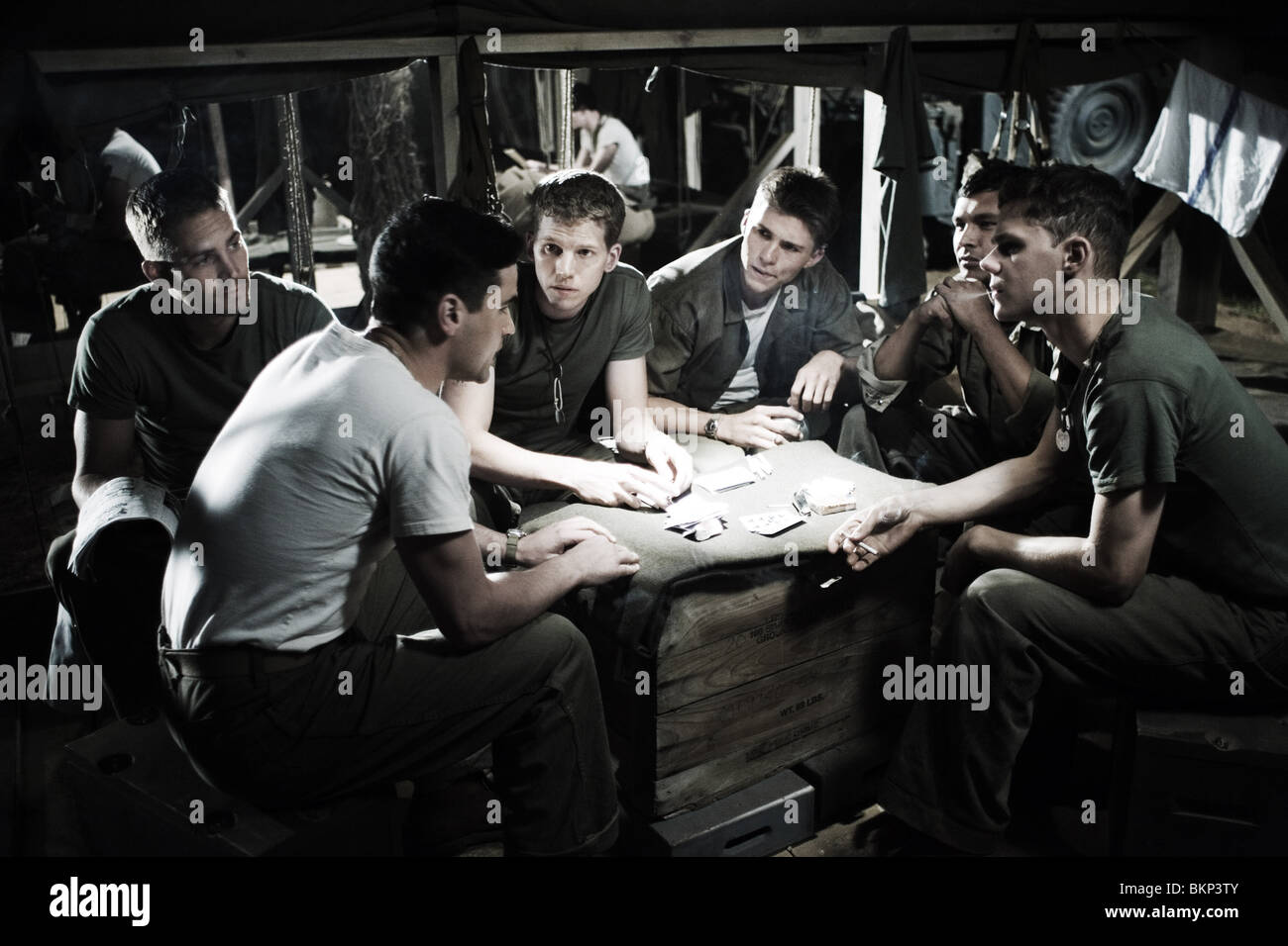 FLAGS OF OUR FATHERS (2006) PAUL WALKER, JESSE BRADFORD, STARK SANDS