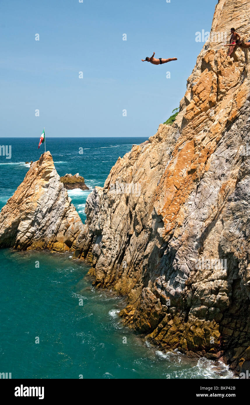 La Quebrada Cliff Diver in Acapulco, Mexico Stock Photo Alamy