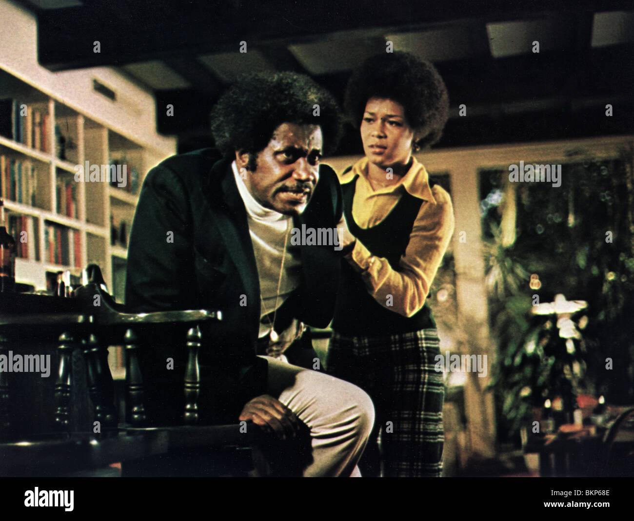 HIT MAN (1972) PAM GRIER, BERNIE CASEY ARMITAGE (DIR) HITM 008FOH Stock Photo Alamy