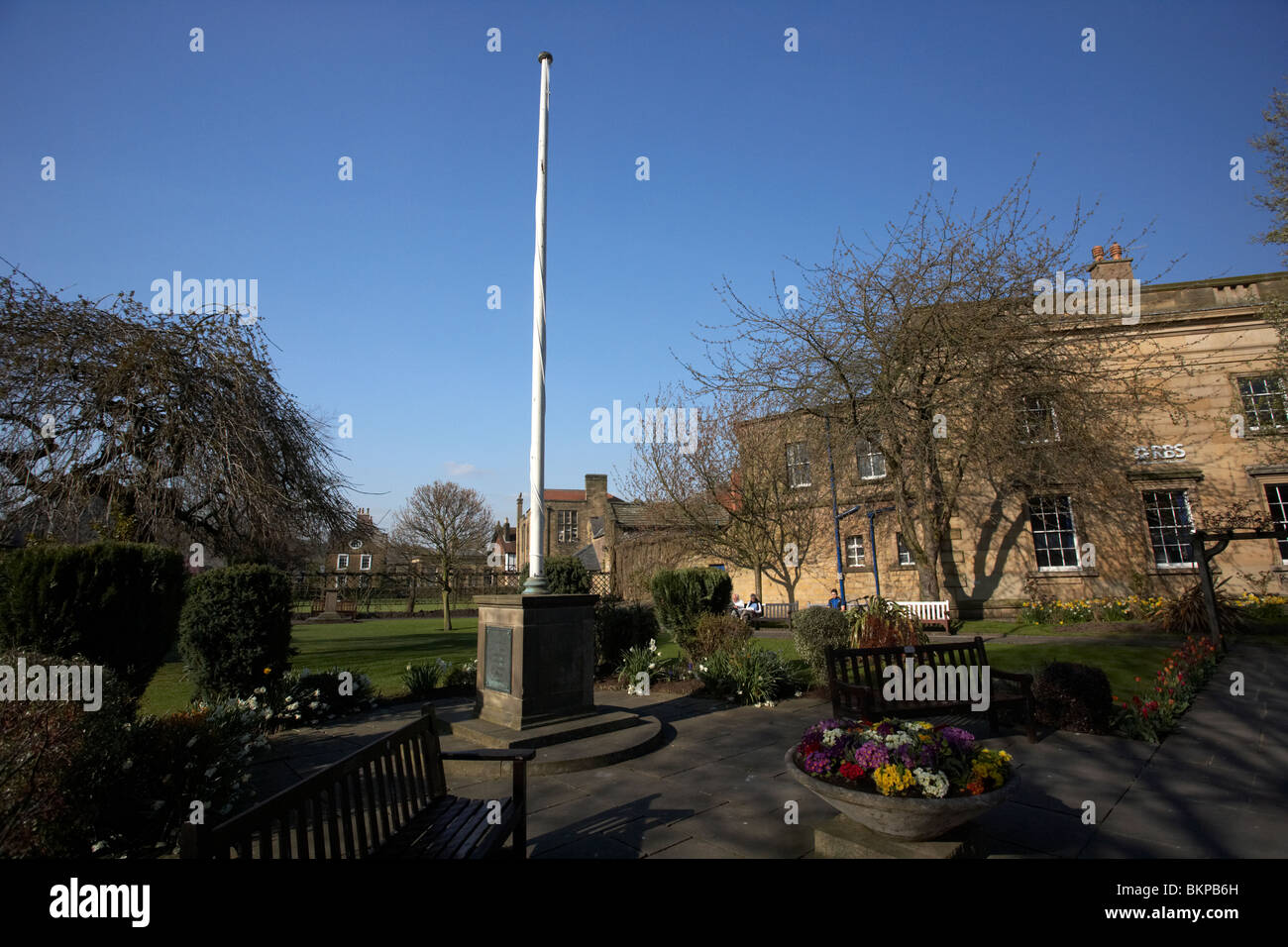 bath gardens in the centre of Bakewell market town in the high Peak