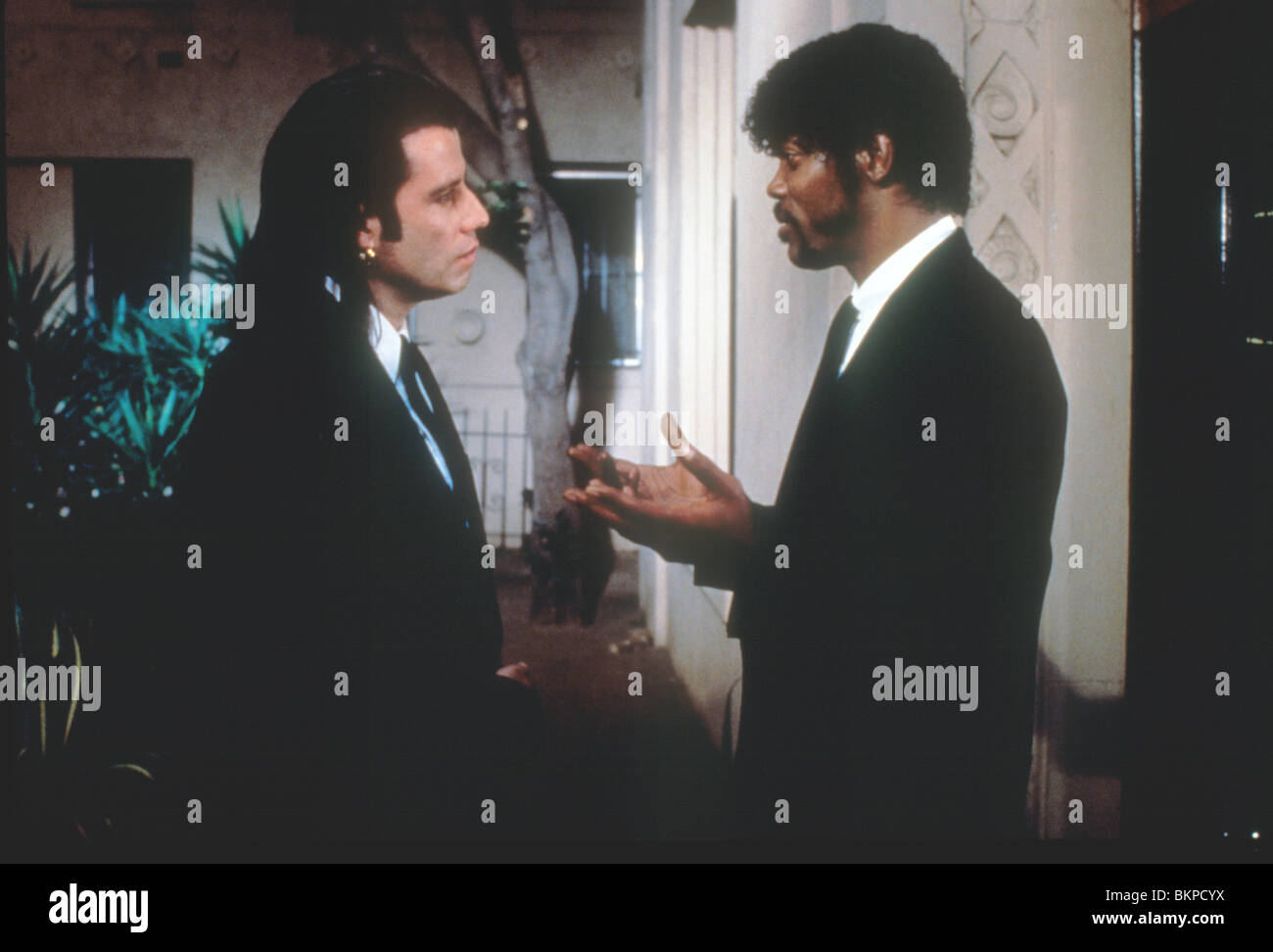 PULP FICTION (1994) JOHN TRAVOLTA, SAMUEL L JACKSON PLFC 078 Stock ...