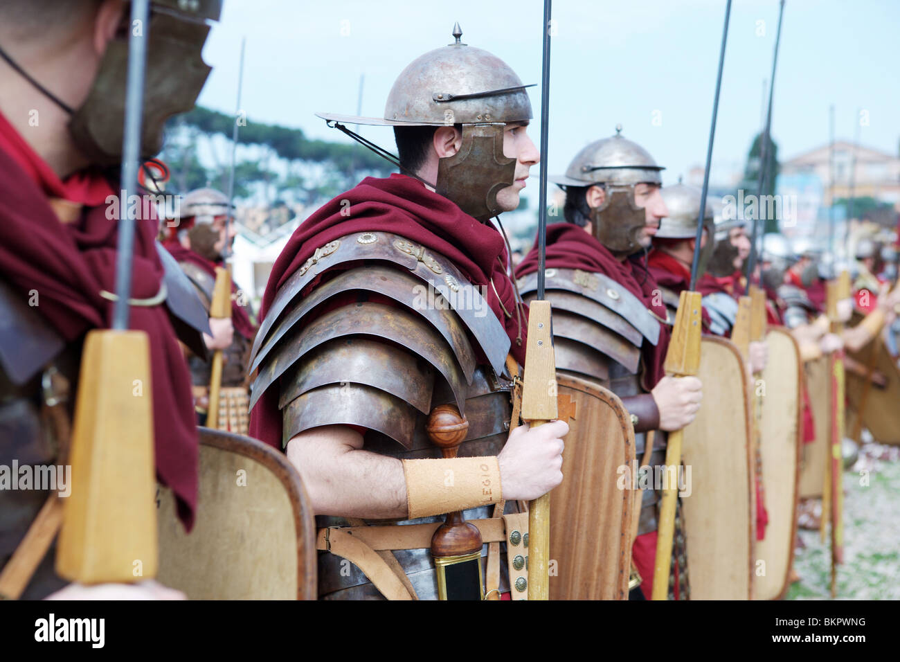 Ancient roman army hi-res stock photography and images - Alamy