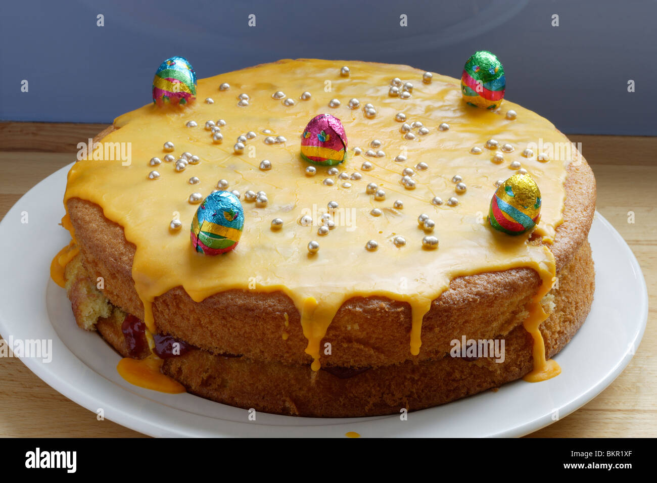 Easter cake hires stock photography and images Alamy