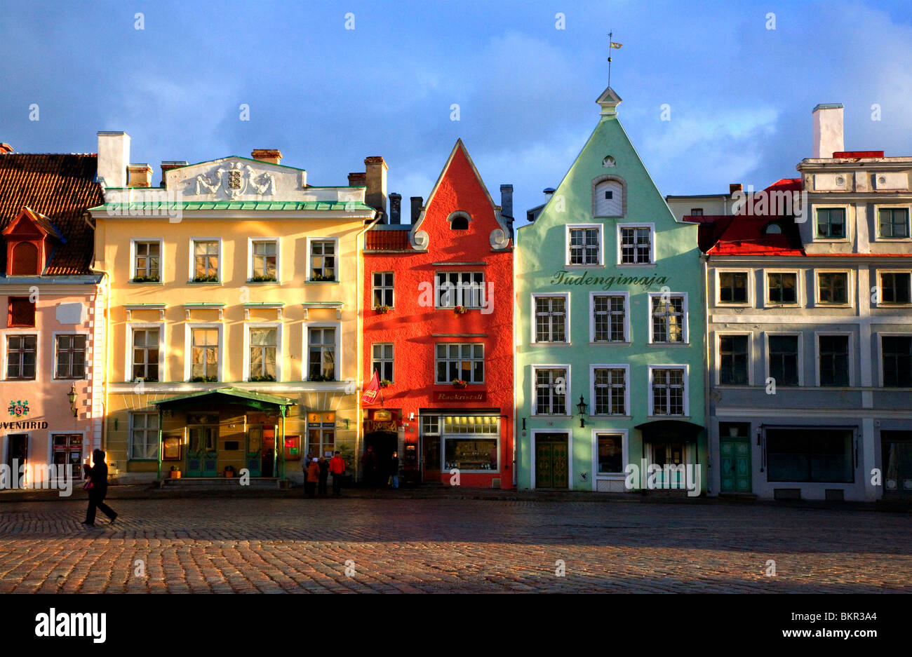 Estonia, Tallin; Brightly coloured houses, in Tallin's main square at the core of the historical centre Stock Photo