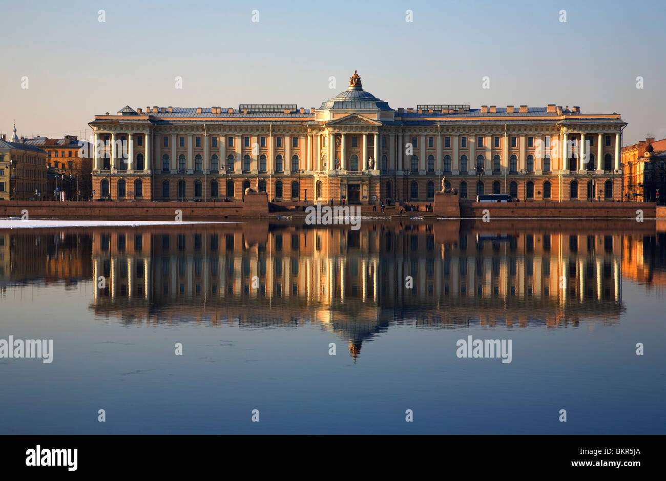 Russia, St.Peterburg; The majestic St.Petersburg Art Academy reflected