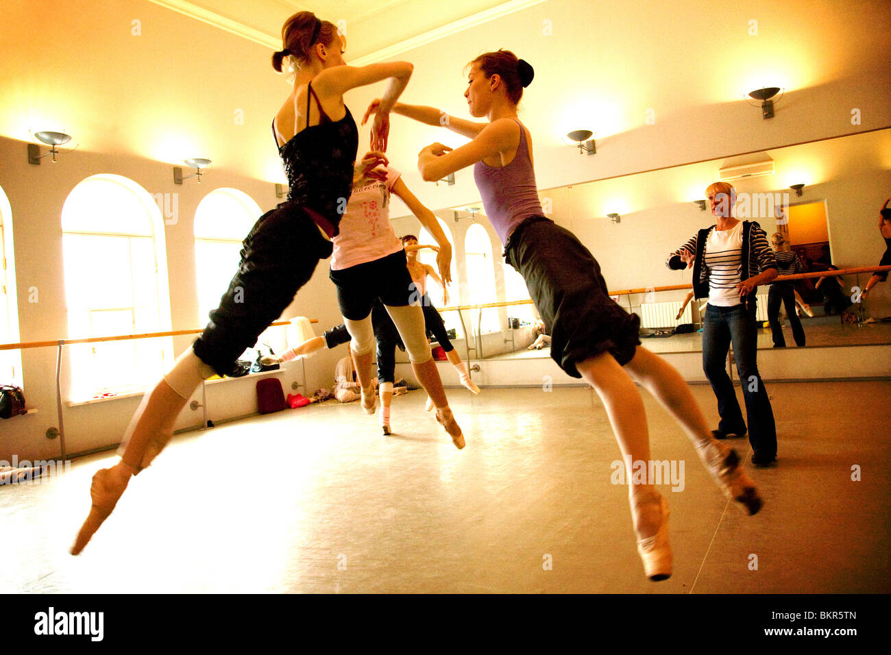 Russia, St.Petersburg; During rehearsals for Tchaikovsky's ballet 'The Nutcracker', ballerinas undergo intensive training. Stock Photo