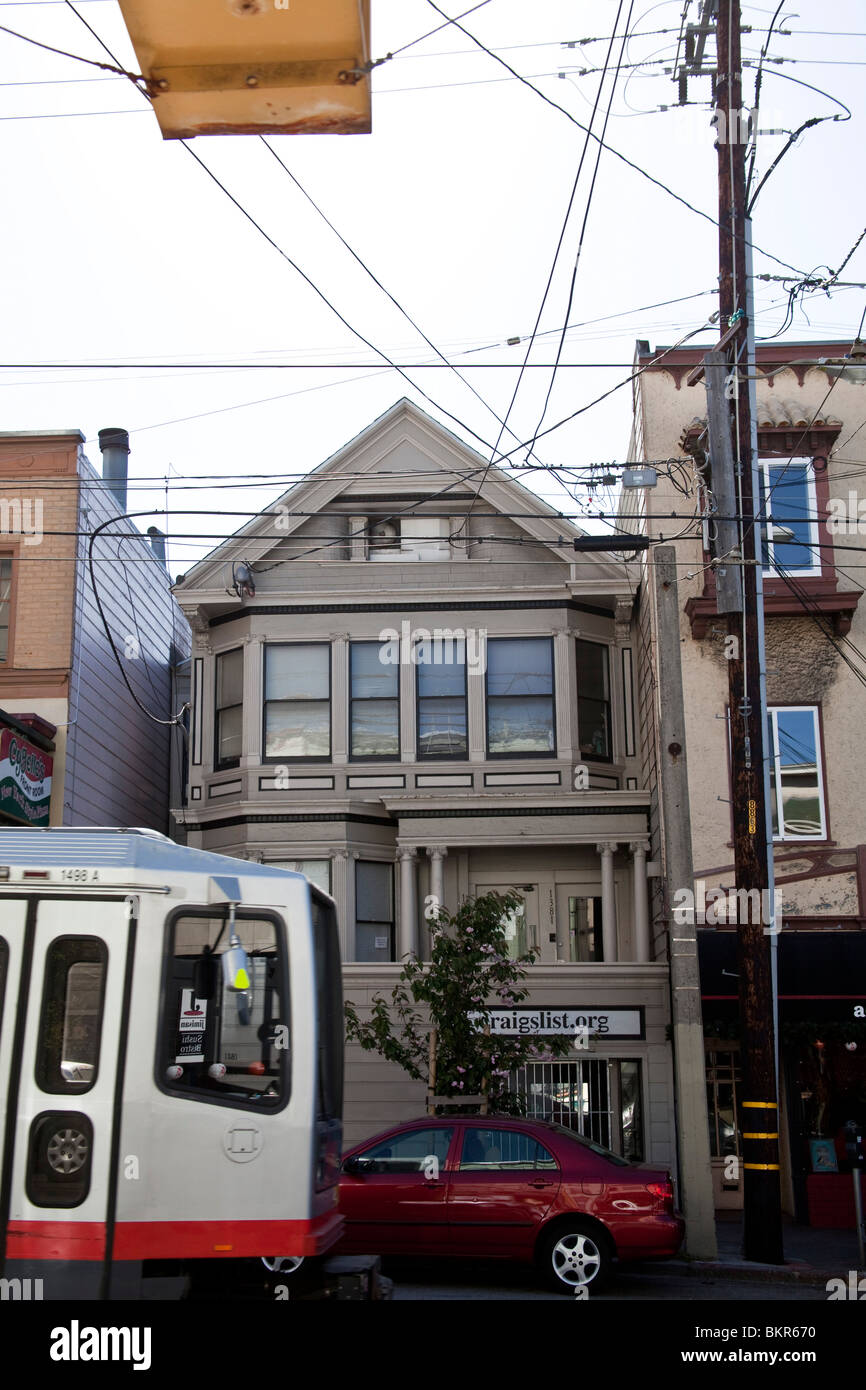 Craigslist.org Headquarters in Victorian House in San Francisco, USA Stock  Photo - Alamy