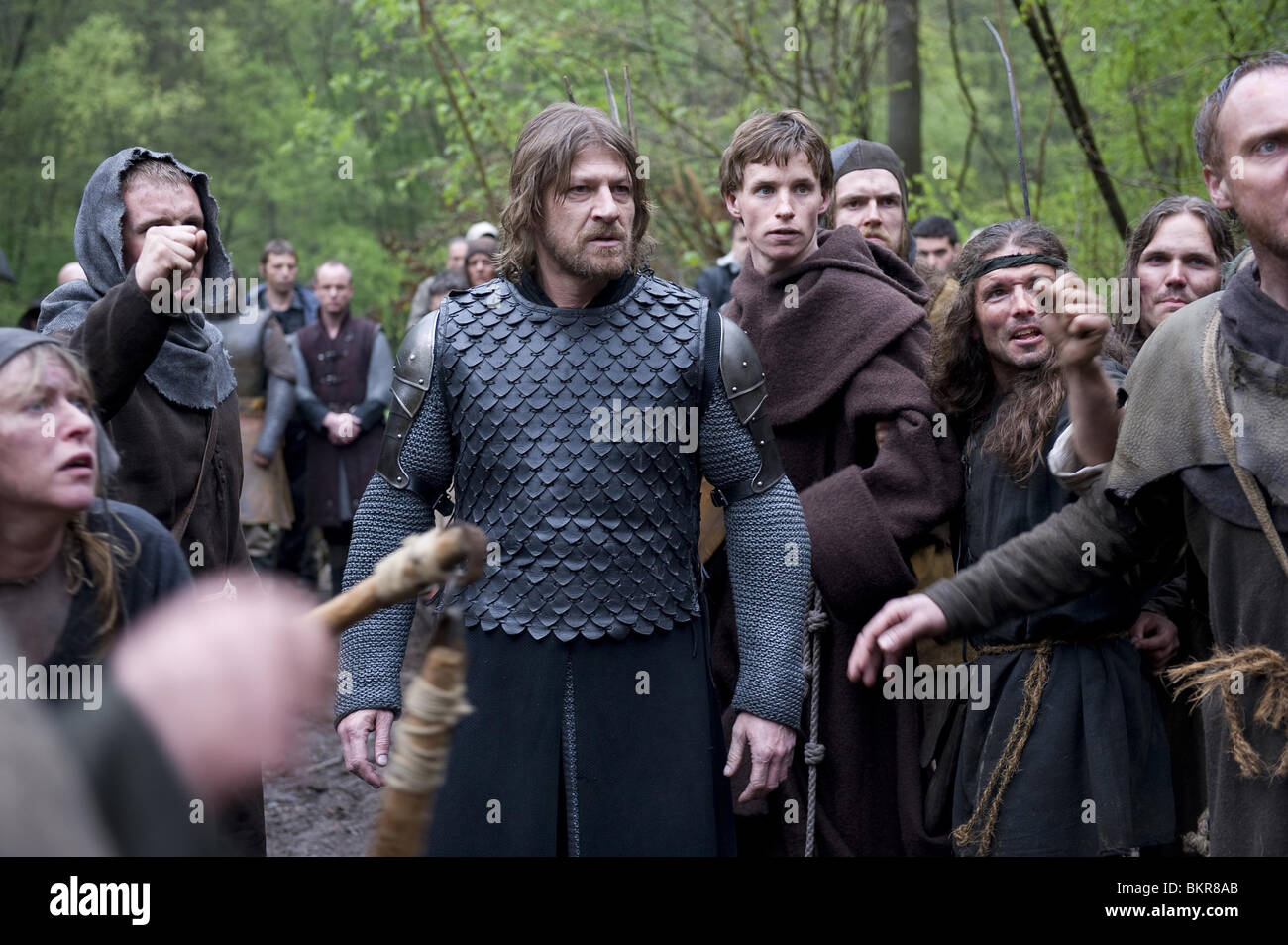 BLACK DEATH (2010) SEAN BEAN CHRISTOPHER SMITH (DIR) 003 Stock Photo