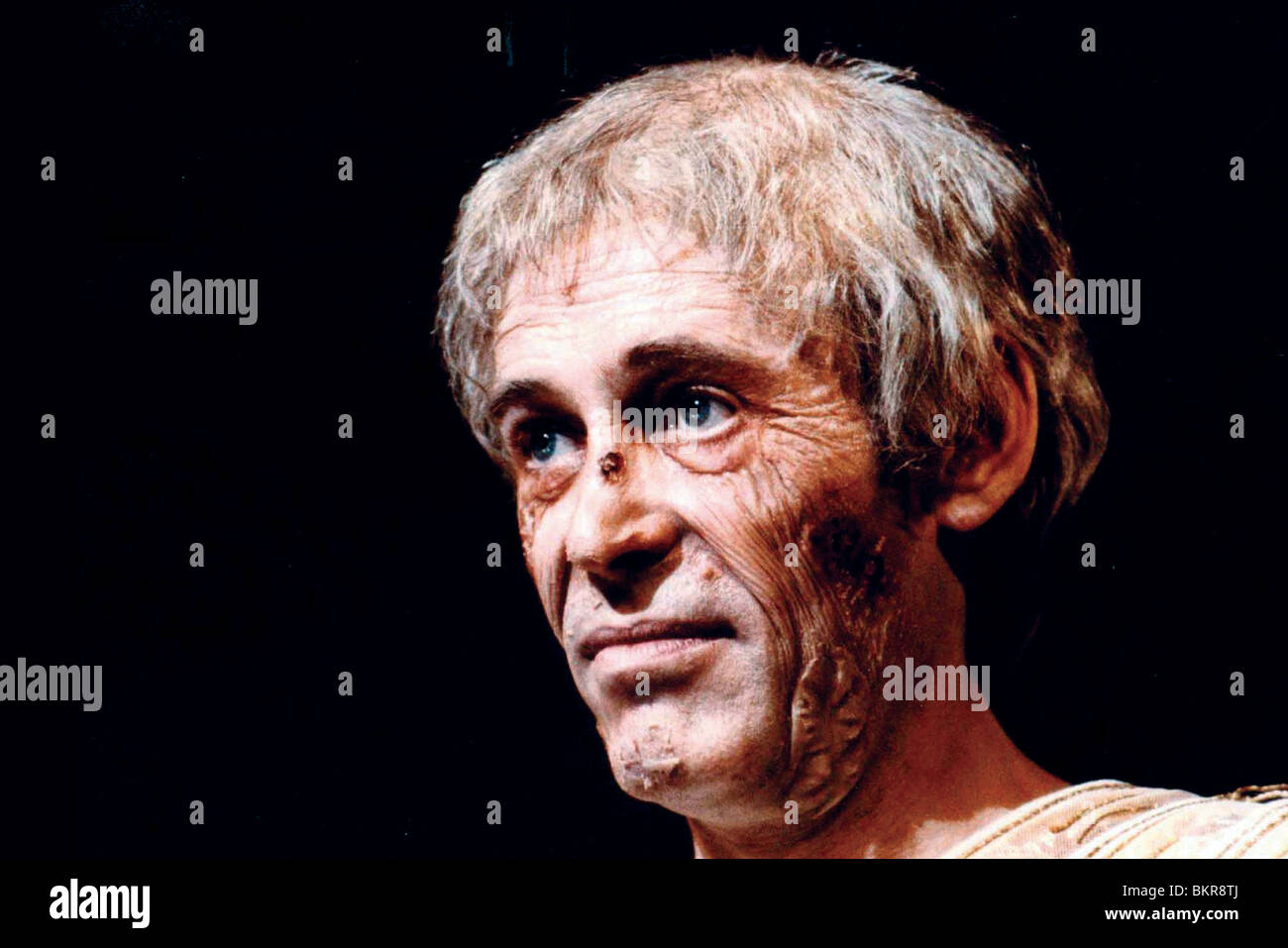 Регина кемпірмен жыныстық қатынас