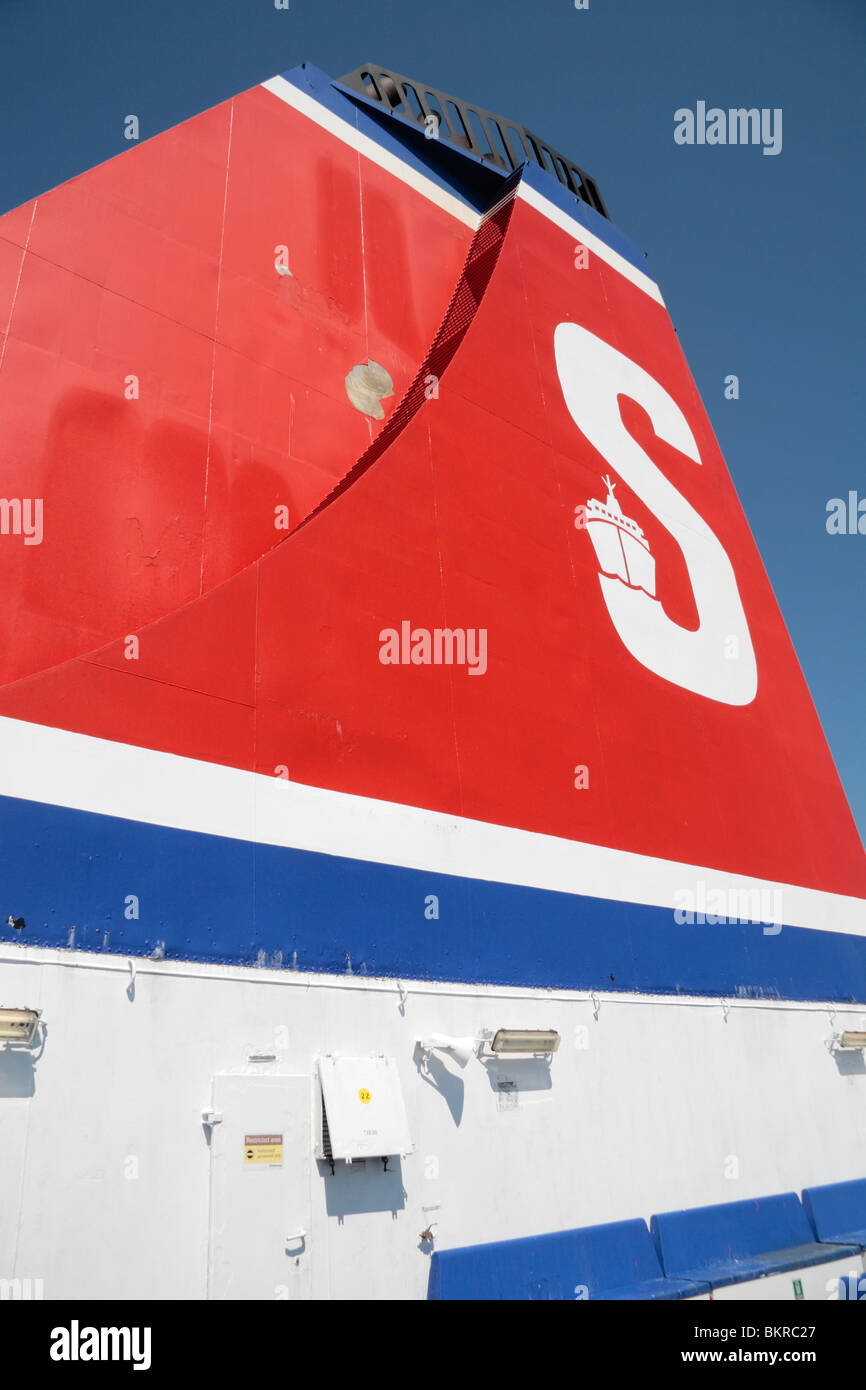 Blue funnel line hi-res stock photography and images - Alamy